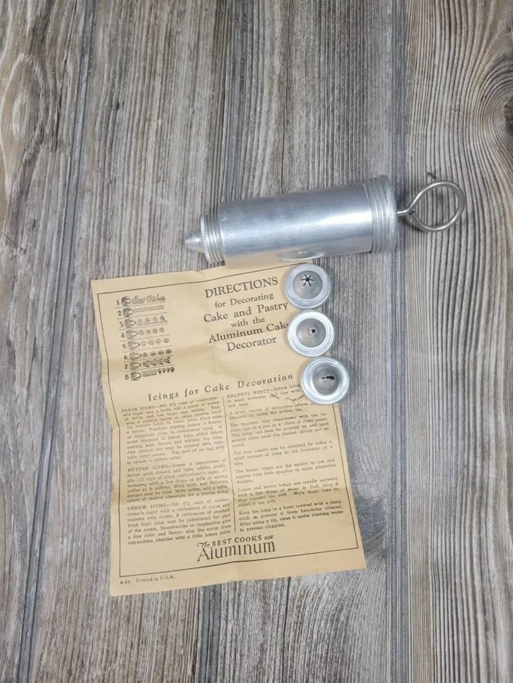 Vintage Aluminum Cake Decorator Set Plunger Icing Syringe 4 Piping Tips Guide